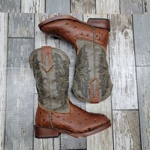 Roper Western Boots Boys Cowboy Kids Ostrich 09-018-0191-2460. Size 10.